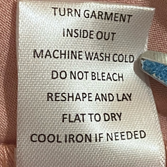 Coco and Carmen‎ Celina Tiered Long Sleeve Crew Neck Pink - Picture 8 of 8